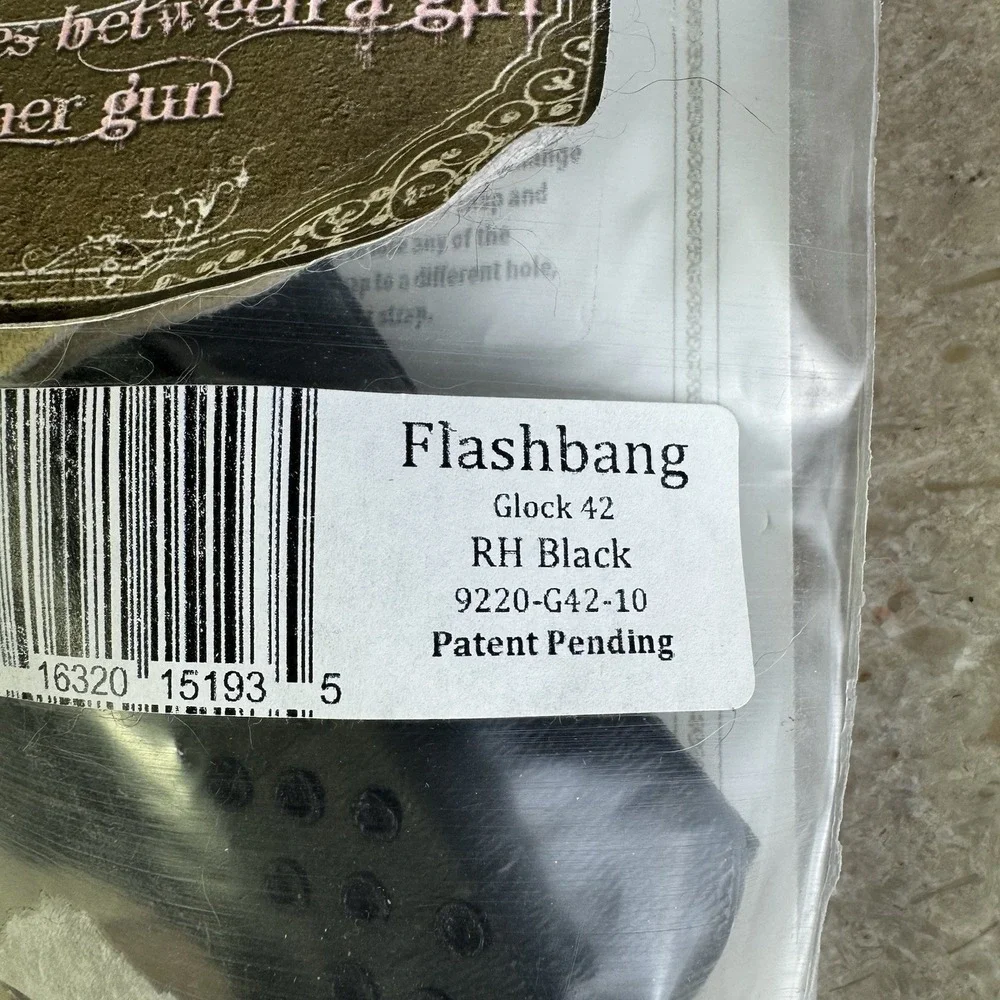 Flashbang Glock 42 RH Black Bra Strap Holster #9220-G42-10